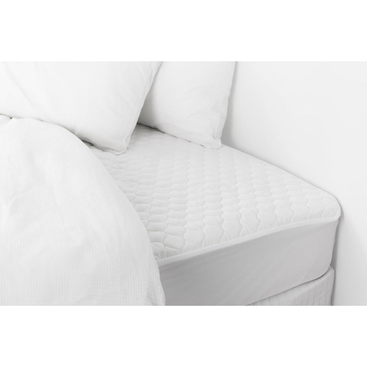 Tontine Comfortech Allergy Plus Stain Ease Mattress Protector – view 2