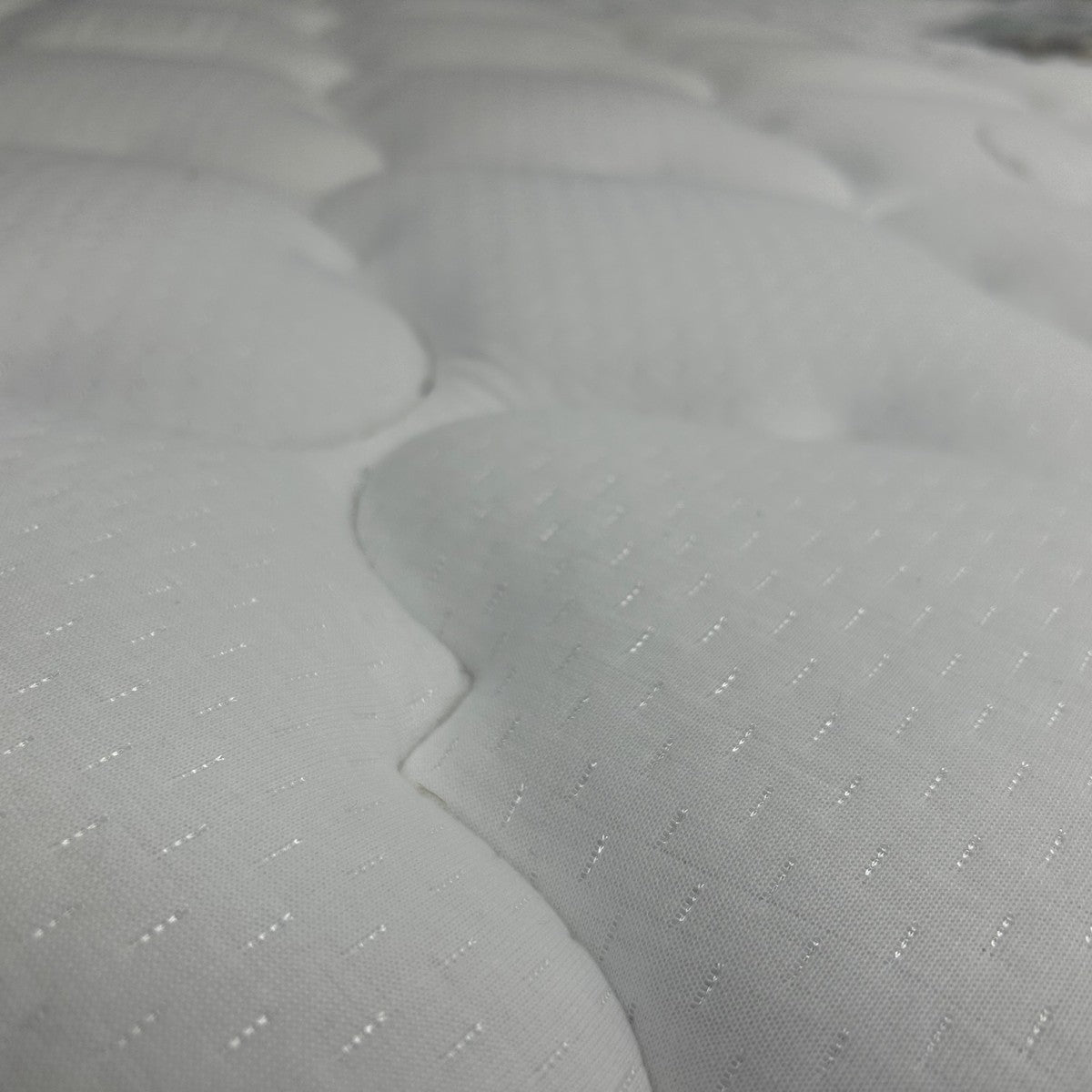 Close-up of the Hamilton mattress quilted cover